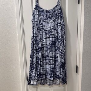 Torrid Navy and White Tie-Dye Maxi Skirt